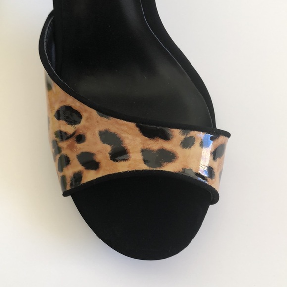 New Glam Leopard Wild Diva Heels - Picture 2 of 5